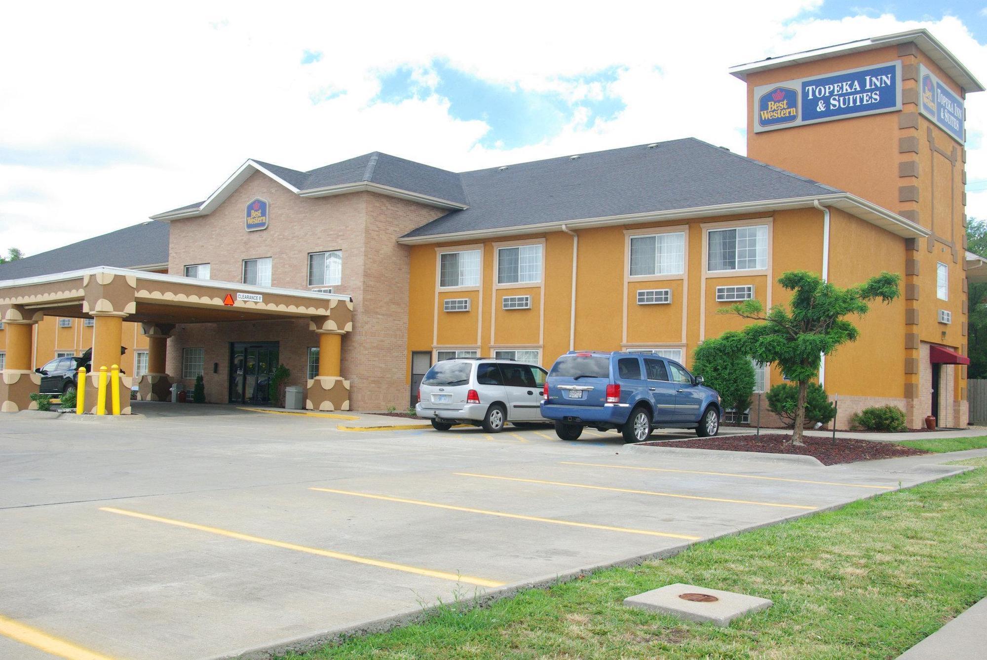 Surestay Plus Hotel By Best Western Topeka Buitenkant foto