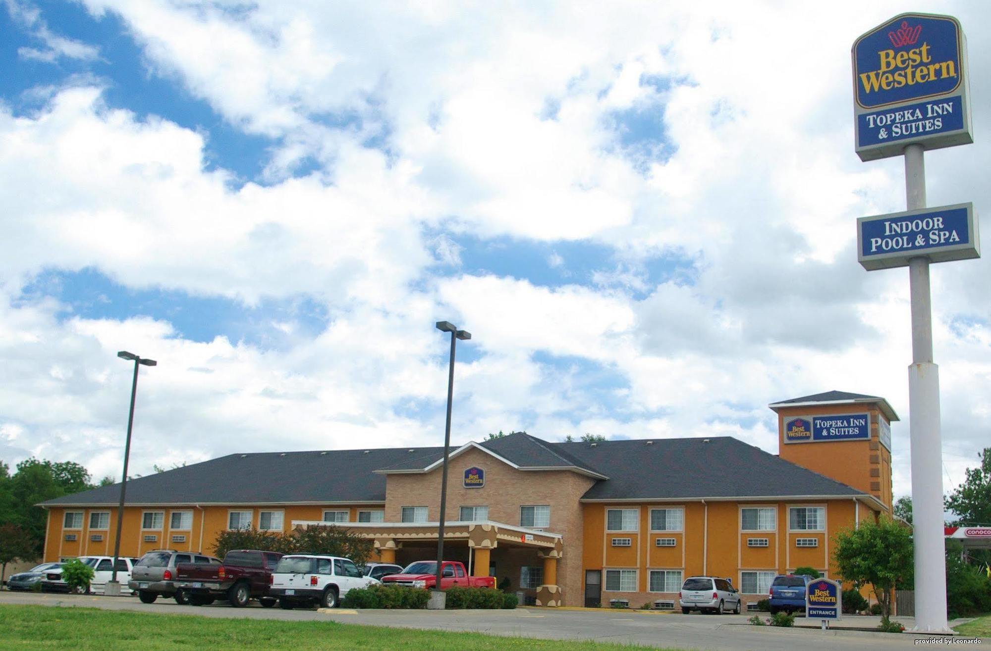 Surestay Plus Hotel By Best Western Topeka Buitenkant foto